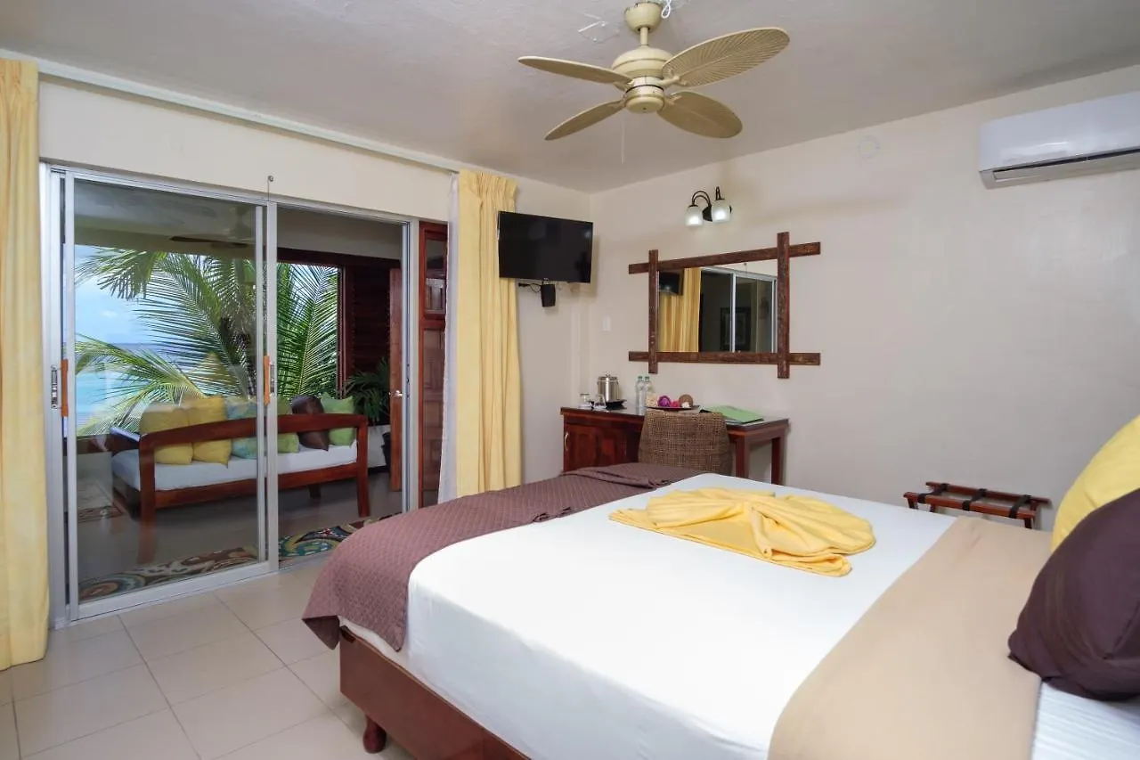 Hibiscus Lodge Hotel Ocho Rios